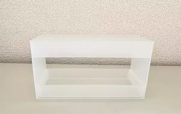 化粧品は入れません！　無印の「メイクボックス」意外な活用法【3選】