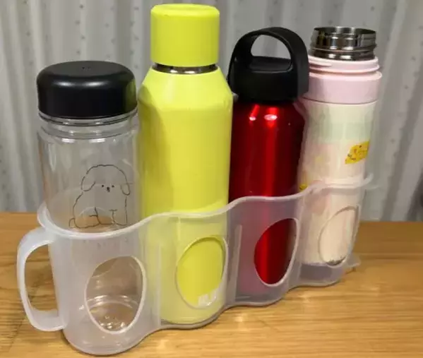 100均缶ホルダーの『じゃない使い方』　収納に役立つアイディアに感激！