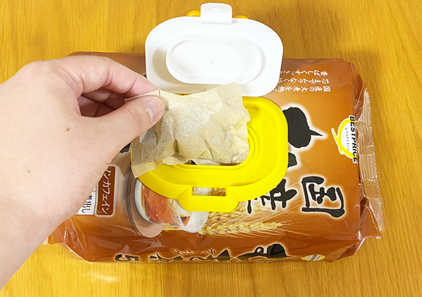 ウェットシートの蓋の『じゃない使い方』が便利　家事がラクになる活用法を「試して感動」