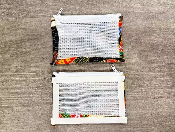糸も針も使わない！　余った100均ハギレで作る簡単ダブルポーチ