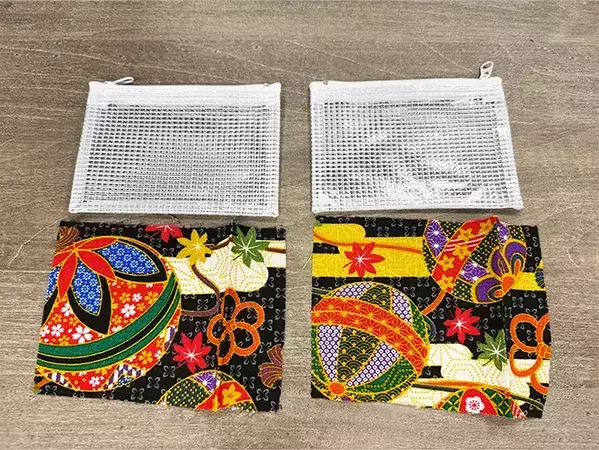 糸も針も使わない！　余った100均ハギレで作る簡単ダブルポーチ