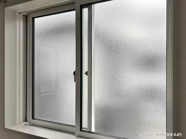 雨の日、たったこれだけ！　モヤモヤ空気を入れ替える“プロの換気”ルーティン
