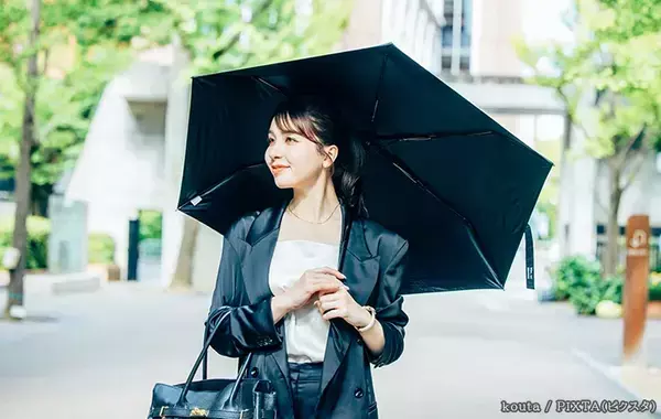 “UVカット”の罠…　プロが教える、絶対に日焼けしたくない人の日傘選び