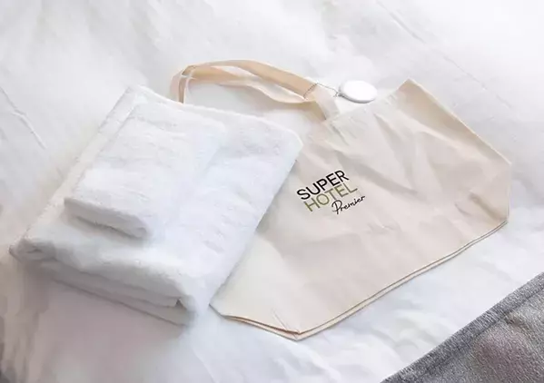 使い終わったバスタオル、どこに置くべき？　ホテルの回答に「次からそうする」