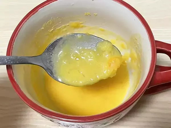 マヨネーズの代わりに『黄身』を使う！　卵2個で作るぜい沢サラダに「濃厚」「食感が面白い」