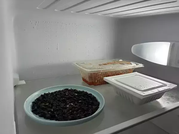 麦茶パックの中身を出したら？　2分温めて家中の消臭に生かす再利用法