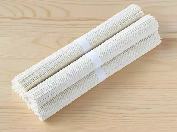 余ったそうめん、どうしてる？　食品メーカーに聞いた『正しい保存』