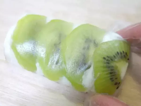 【砂糖ゼロ】巻くだけで驚きのモチモチ感！　夏に食べたい新感覚スイーツ【レシピ】