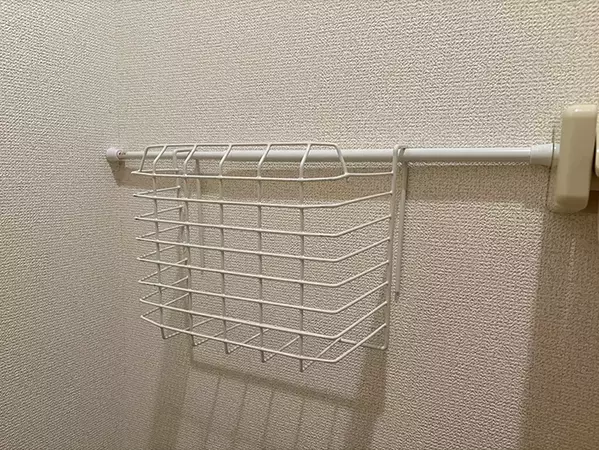 110円で買った『ワイヤーバスケット』　じゃない使い方に「収納の幅が広がった」