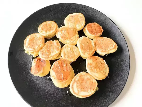 4歳の娘が無言で爆食い！小さなパンケーキの中に仕込んだのは…