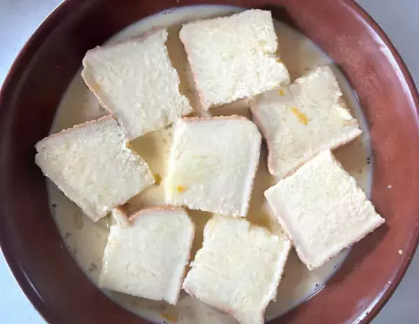 食パンを凍らすだけ！　ふわふわフレンチトーストのコツに「噛まずに飲める」