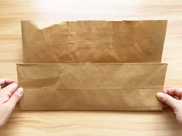 溜まった『紙袋』捨てないで！　ハサミで3回カットすると…