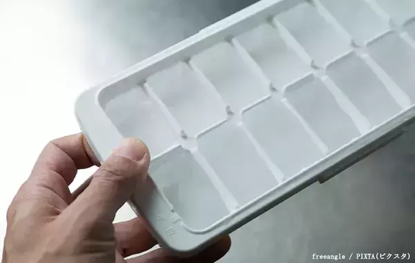 家で作った氷、白っぽいのはなぜ？　なるべく透明にするコツは
