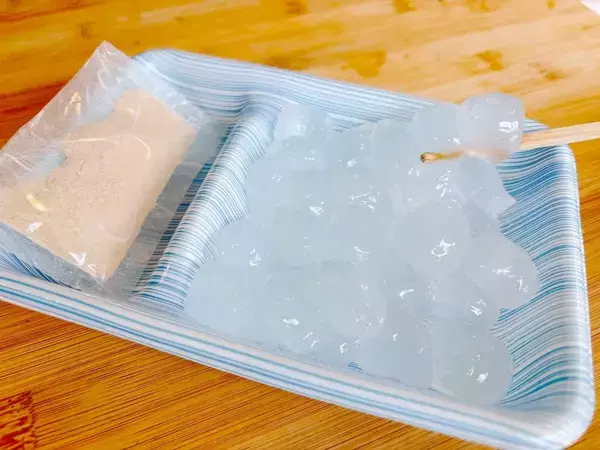 スーパーのわらび餅、そのまま食べるのはもったいない！　プルッとおいしくなる裏技