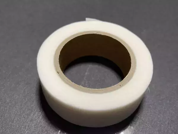 マスキングテープを空き瓶にグルッ　 完成した手作りアイテムに「愛着がわいた」【活用法4選】