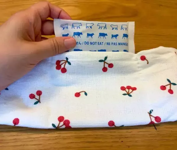 市販の『ネッククーラー』はもう買いません！　セリアグッズで手作りしたら「市販品超え」