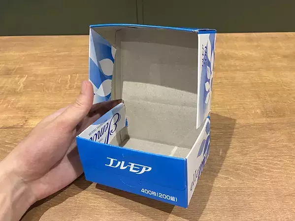ティッシュの空き箱、捨てないで！　10分リメイクで便利な『収納ケース』に変わる