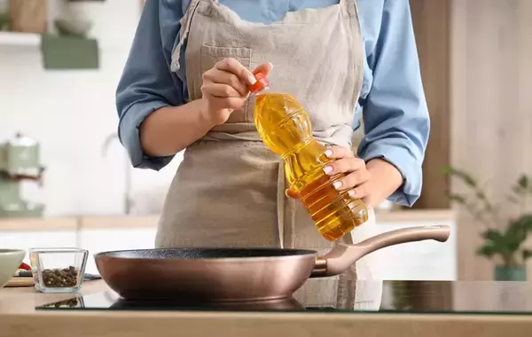 使った後の揚げ油、捨てるの待った！　日清オイリオから聞いた正しい再利用