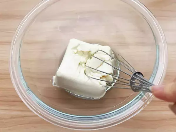 豆腐1丁に『卵』『片栗粉』を入れて…　玉子焼き器で作ったものがこちら
