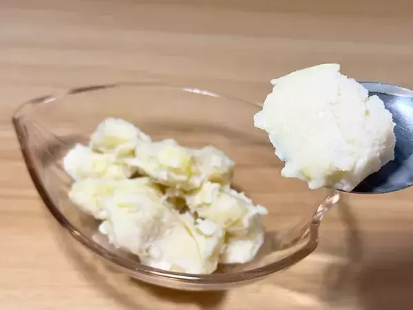 【材料2つ】黒くなったバナナが激変！　牛乳と凍らせるだけでクリーミーアイスに