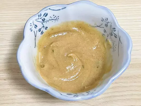マヨネーズに1袋加えて　混ぜ合わせるだけで料理がおいしくなる『万能調味料』、使ったのは？