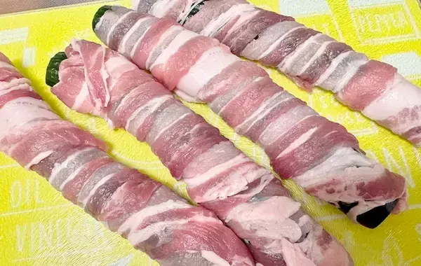 キュウリの食べ方に「これいいね！」　豚バラ肉をぐるぐる巻いて？