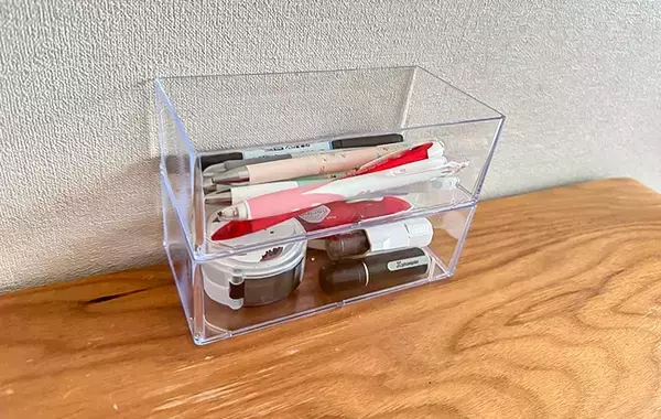 ダイソーに聞いた！　110円に見えない『クリアケース』の活用法に「お店のディスプレイみたい」