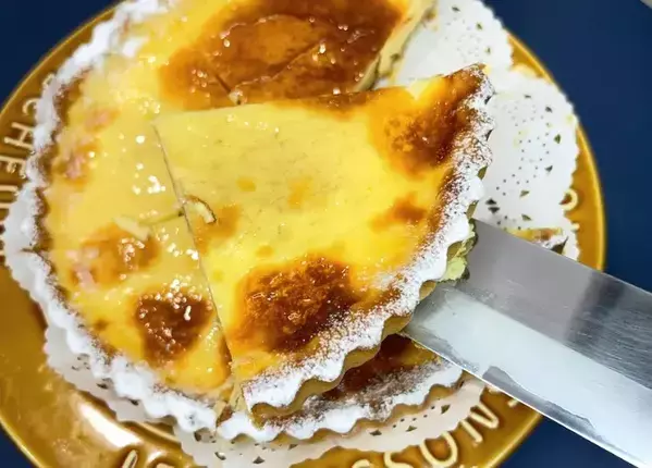 ホールケーキを5等分・7等分するには？　誰でもできる裏技に「簡単だった」「これは便利！」