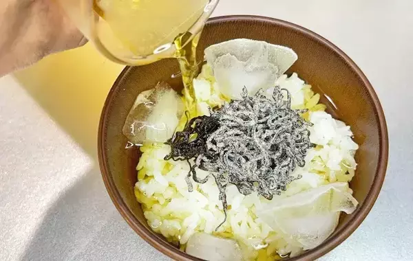 暑い日でも、ご飯がスルッと進む！　塩こんぶの使い方に「夏の新定番！」