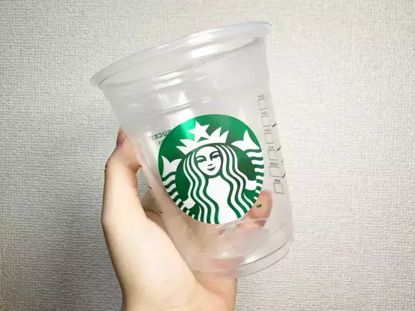 『スタバ』の空きカップ、捨てるのもったいない！　保冷剤で簡単リメイク