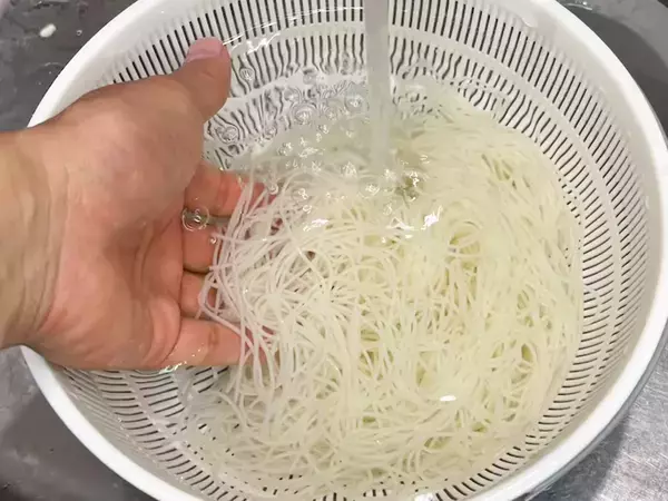 そうめんは『火を止めて放置』が正解？　食べ比べたら「違いがはっきり分かった」