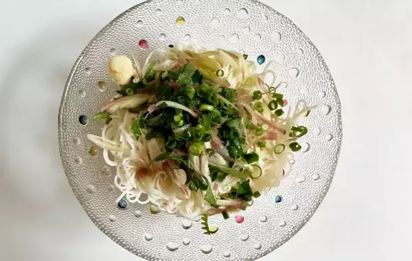 「また食べたい」と夫にヒット！　そうめんの意外なつゆに「めんつゆより好きかも」