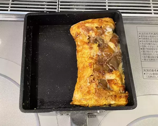 「こんなにおいしかったのか！」　ブロッコリーの茎をまな板に立ててカット？　玉子焼きに入れると…