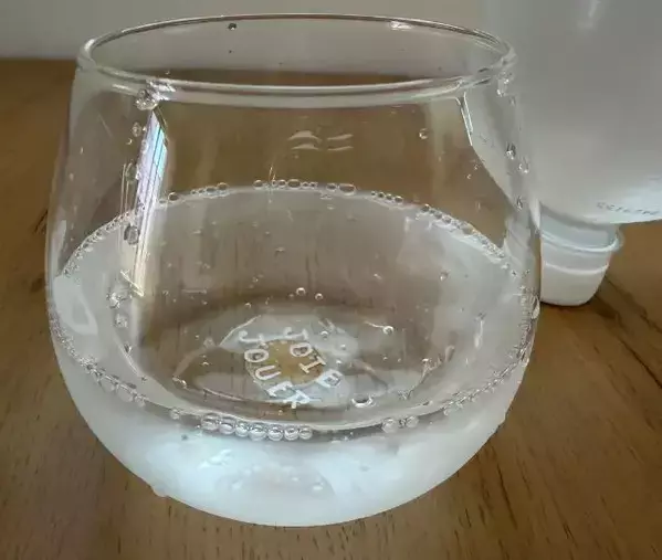 『逆さまにして丸1日』　炭酸飲料の保管方法を変えたら？「試してみてビックリ！」