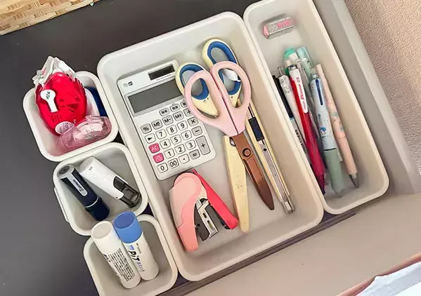 狭い引き出しが快適に！　3COINSに聞いた『8個入り収納ケース』の活用ワザ【4選】