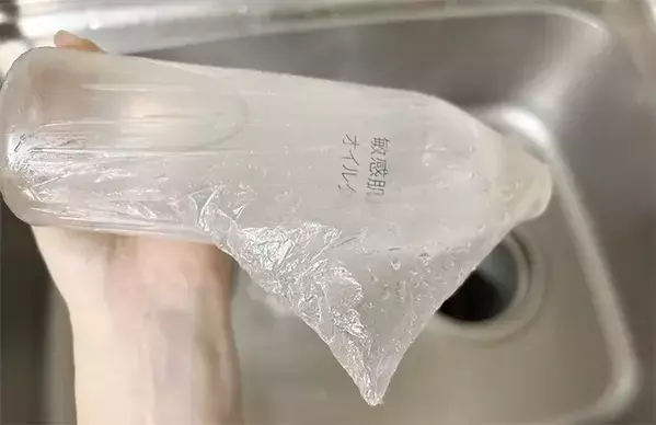 「かなりスッキリした」　“空ボトル”が排水口掃除で大活躍
