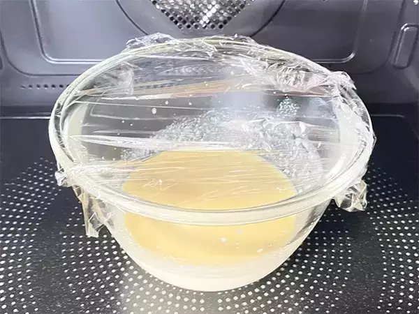 コーンスープに豆腐を混ぜて…　電子レンジ2分温めてできたのは？