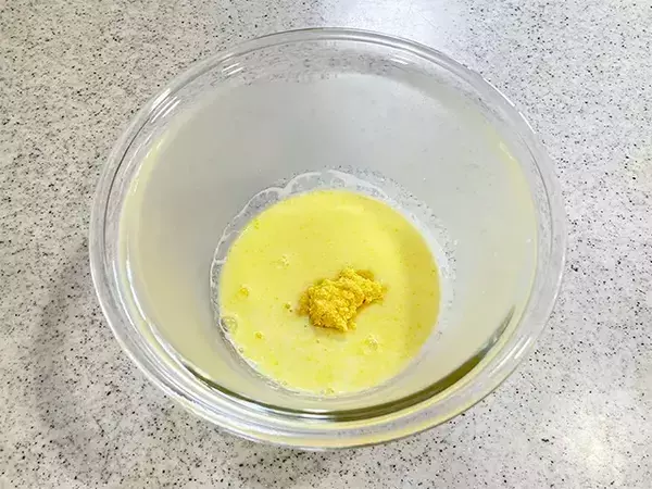 コーンスープに豆腐を混ぜて…　電子レンジ2分温めてできたのは？