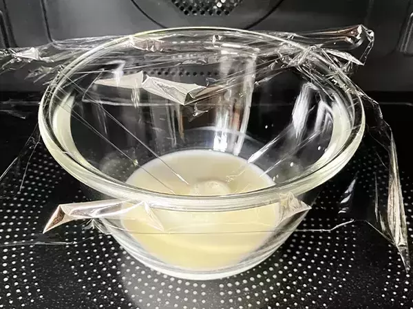 コーンスープに豆腐を混ぜて…　電子レンジ2分温めてできたのは？