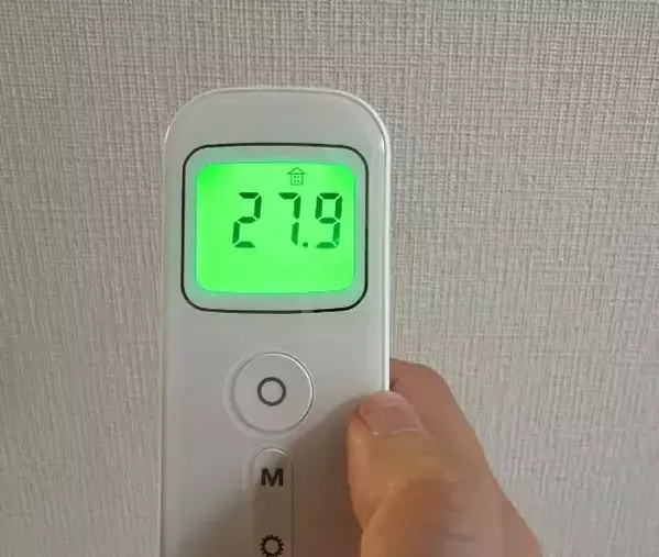 「首に当てて3分」　『冷凍おしぼり』の効果に「想像以上に涼しい」