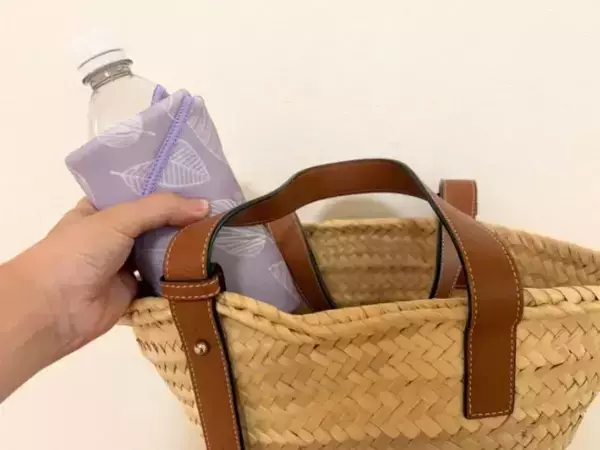 ペットボトルの結露でバッグの中がびしょ濡れ…　救ったのは『お弁当グッズ』だった！