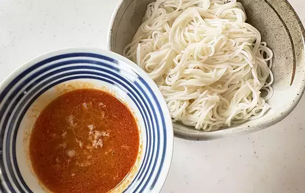 調理時間はたった10分 めんつゆを卒業した人がドハマりする『冷やし担々そうめん』