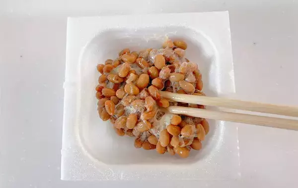 夏もお湯入れてる？　暑い日に試したい『粉末スープ』の意外な活用法に子供が大喜び