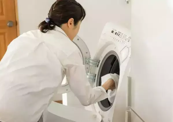 お父さんの服と娘の服、分けて洗った方がいい？　洗濯のプロが回答「思春期あるあるだけど…」