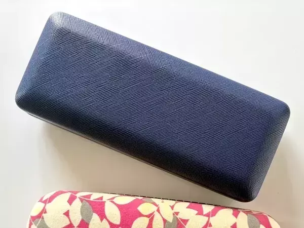 使ってないメガネケース、捨てないで！　意外な活用法に「こんなに使えるんだ」【3選】