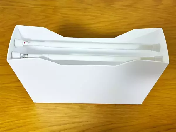 『つっぱり棒』をファイルボックスに設置したら負担軽減　4分で作れる「ポリ袋ストッカー」が快適