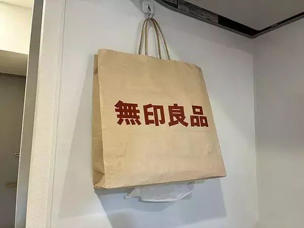 0円で便利な『ティッシュケース』が完成！　紙袋を再利用する簡単DIY方法がこちら