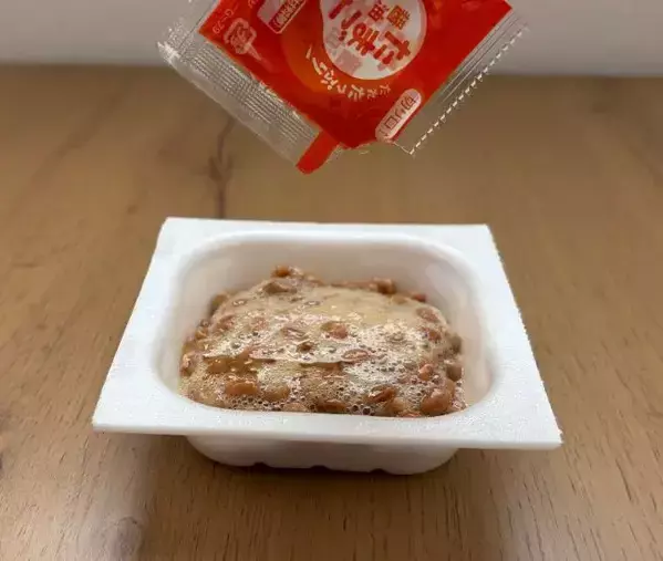 納豆にハチミツを『小さじ1杯』加えてみて！　意外な仕上がりに「また食べたい」