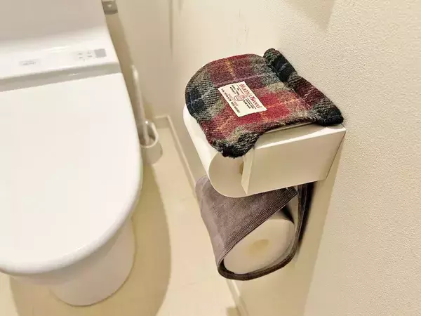 トイレホルダーカバー、キッチンのエプロンと一緒に洗える？　洗濯のプロが教える「正解」は…