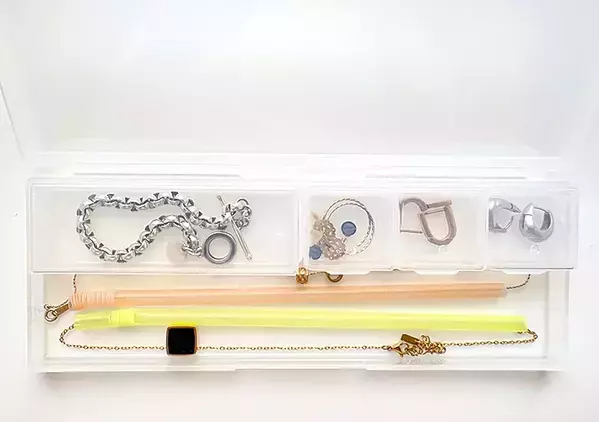 【セリア】くすりの収納、どうしてる？　整理のプロが使う『100均』アイテムは